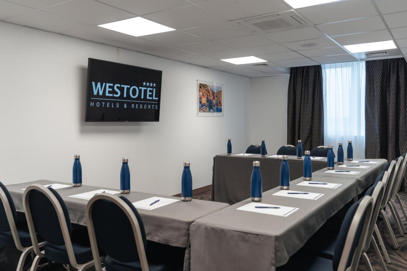 Westotel Taverny - Paris Val-D'Oise Exterior foto